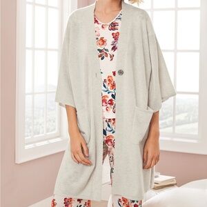 EUC Women's Garnet Hill Cashmere Sleep Knit Cardigan Sweater Size SMALL.